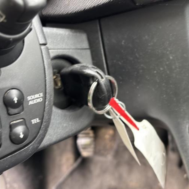 Calculateur moteur RENAULT KANGOO 2 Photo n°17