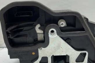 Serrure avant droit BMW SERIE 1 F21