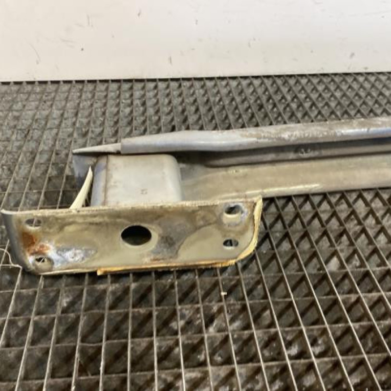 Renfort pare choc arriere (traverse) FIAT PANDA 2 Photo n°5