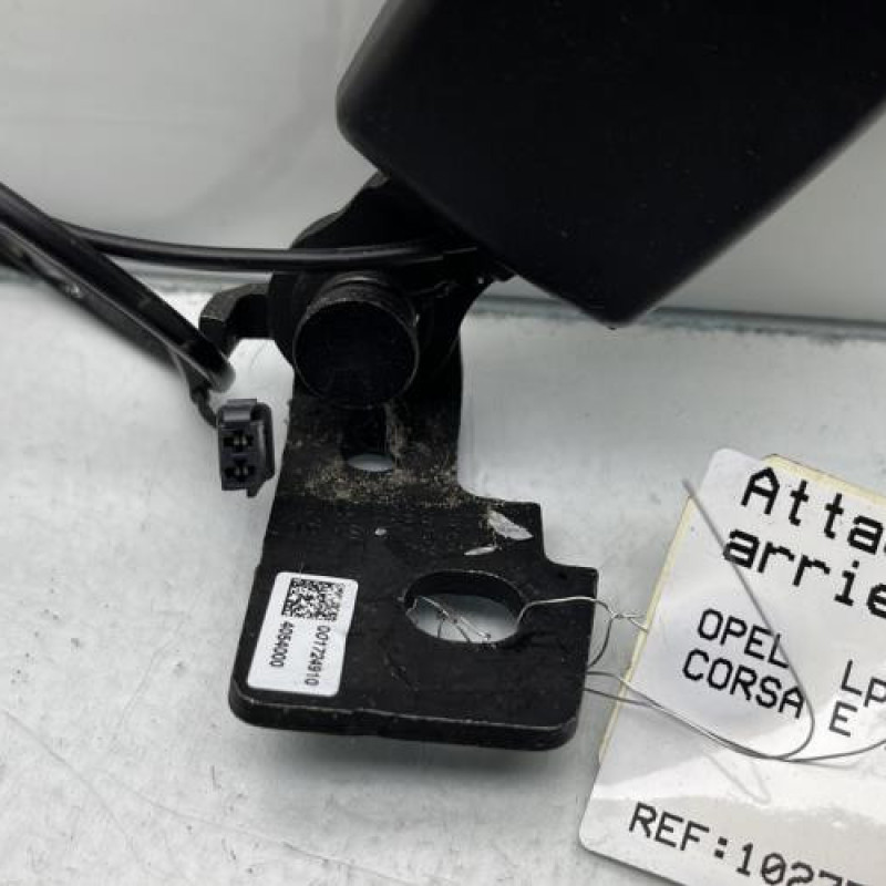 Attache ceinture arriere gauche OPEL CORSA E Photo n°2