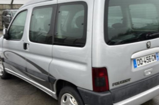Glace retroviseur droit PEUGEOT PARTNER 1