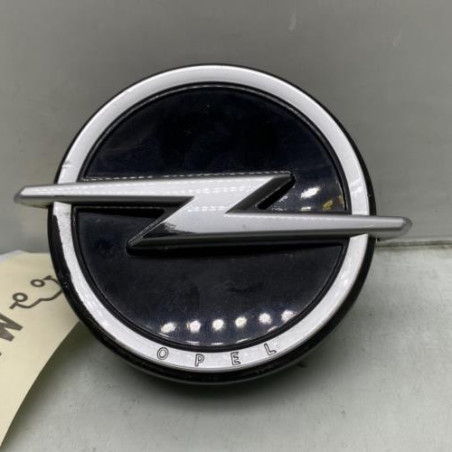 Bouton de coffre OPEL CORSA F Photo n°1