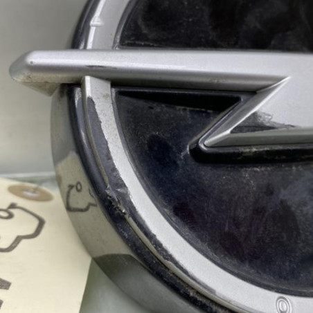 Bouton de coffre OPEL CORSA F