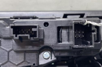 Bouton de warning OPEL CORSA F