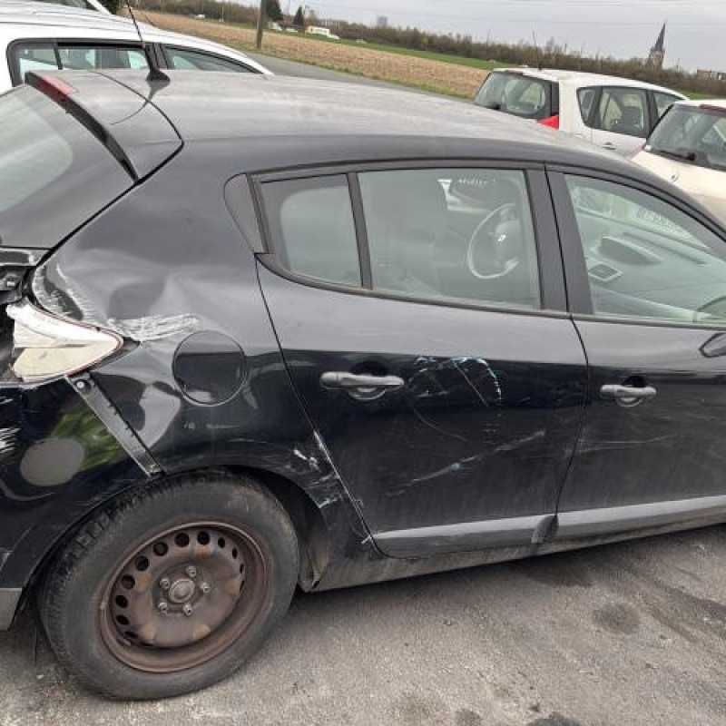Boitier UCH RENAULT MEGANE 3 Photo n°10
