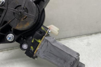 Leve vitre electrique avant gauche HYUNDAI I 10 2