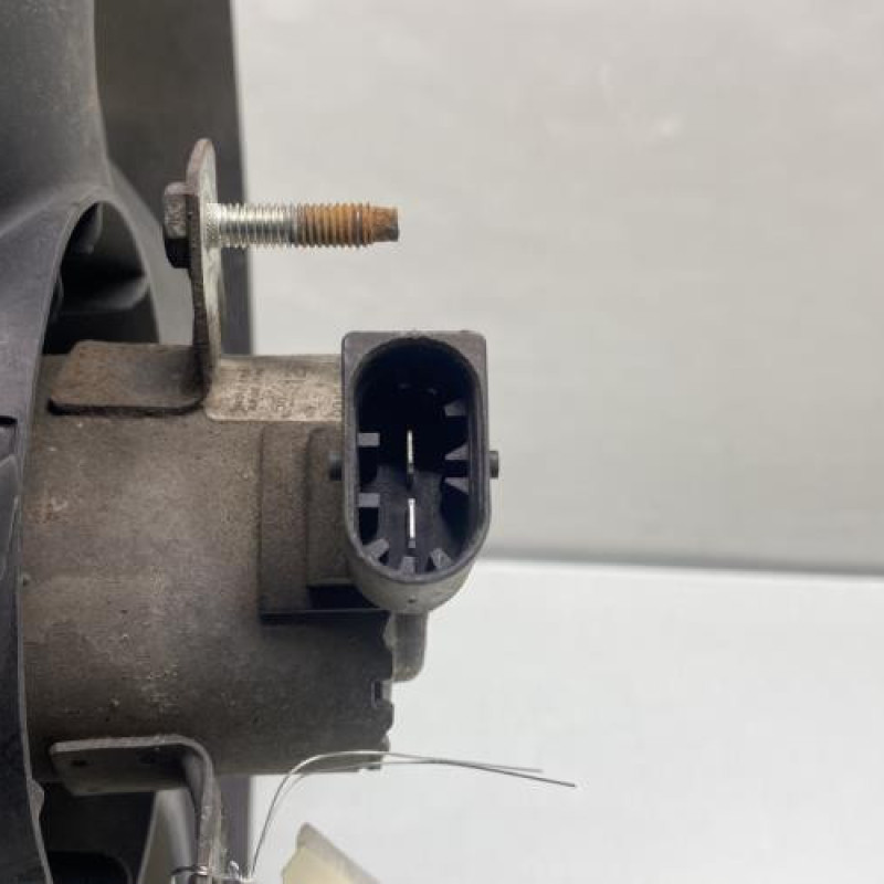 Moto ventilateur radiateur PEUGEOT 206 Photo n°4