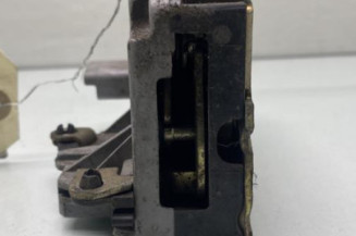 Serrure avant gauche PEUGEOT 206