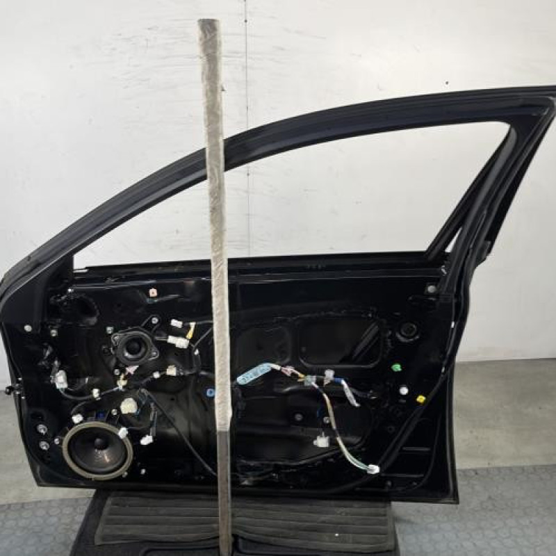 Porte avant droit LEXUS IS 2 Photo n°4
