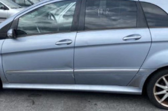 Feu arriere principal droit (feux) MERCEDES CLASSE B 245