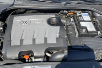 Poignee porte arriere droit VOLKSWAGEN GOLF 6