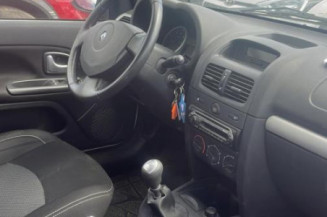 Malle/Hayon arriere RENAULT CLIO 2 CAMPUS