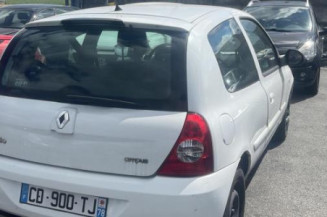 Malle/Hayon arriere RENAULT CLIO 2 CAMPUS