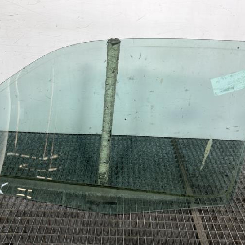 Vitre avant droit RENAULT CLIO 2 CAMPUS Photo n°5