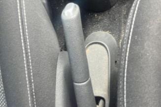 Vitre avant droit RENAULT CLIO 2 CAMPUS