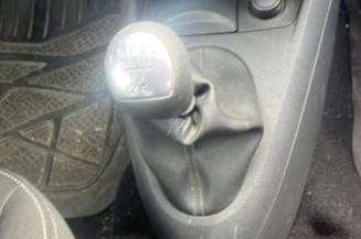Vitre avant droit RENAULT CLIO 2 CAMPUS