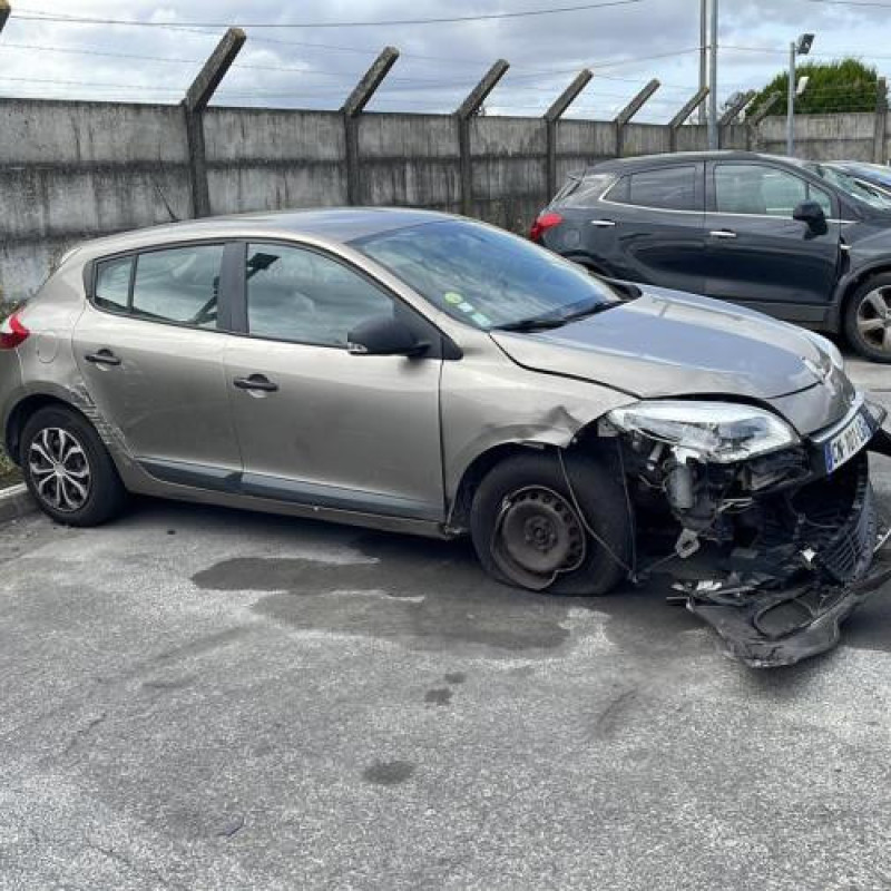 Moteur RENAULT MEGANE 3 Photo n°9