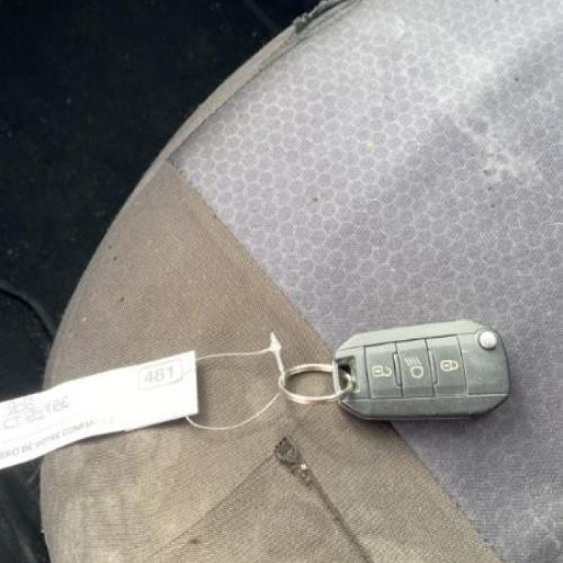 Calculateur moteur PEUGEOT 208 1 Photo n°17
