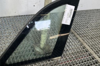 Custode arriere droit MERCEDES CLASSE B 245