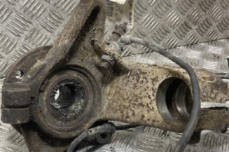 Pivot de moyeu avant gauche PEUGEOT 206