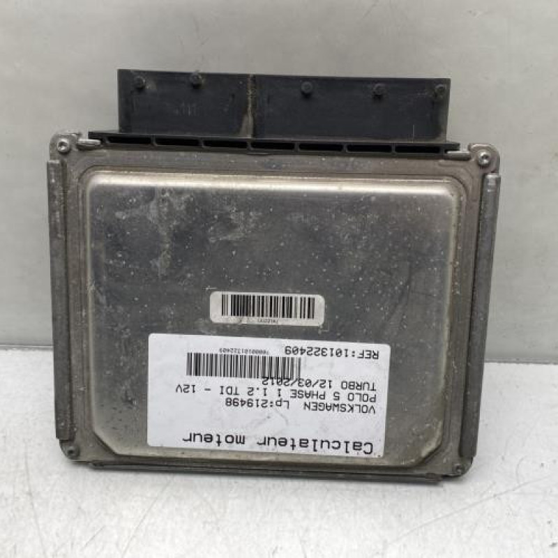 Calculateur moteur VOLKSWAGEN POLO 5 Photo n°4
