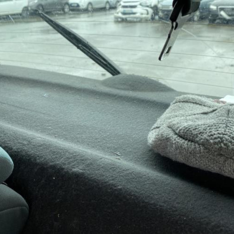Bras essuie glace arriere RENAULT CLIO 2 Photo n°18