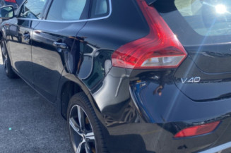 VOLVO V 40 2 PHASE 1 BREAK 2.0D D3 - 16V TURBO
