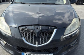 Anti brouillard droit (feux) LANCIA DELTA 3