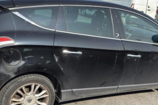 Poignee porte arriere droit LANCIA DELTA 3
