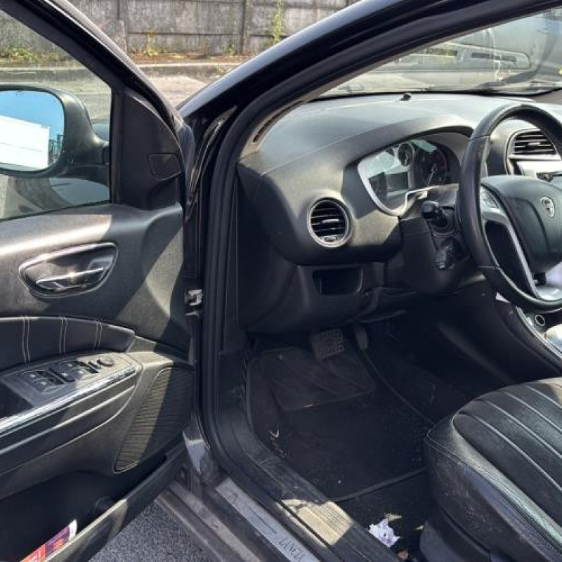 Moteur essuie glace arriere LANCIA DELTA 3 Photo n°9