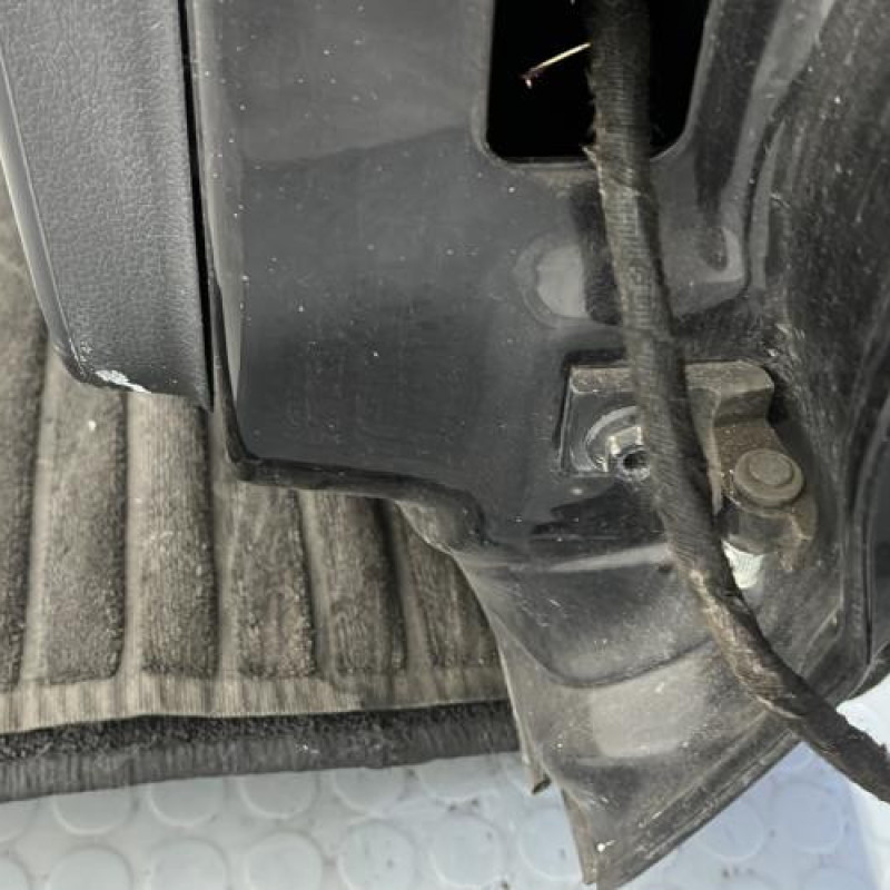 Porte arriere gauche VOLKSWAGEN POLO 5 Photo n°6