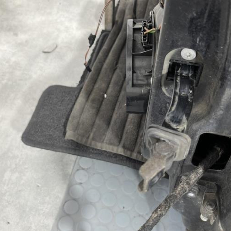 Porte avant gauche VOLKSWAGEN POLO 5 Photo n°5