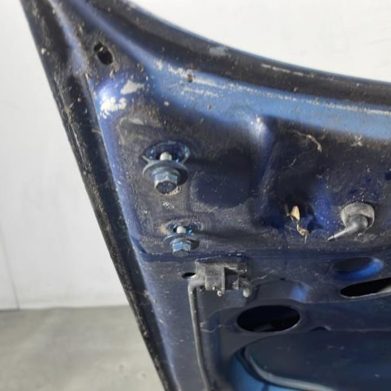 Capot RENAULT CLIO 2 Photo n°6