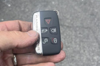 Pare boue arriere droit LAND ROVER RANGE ROVER 2 SPORT
