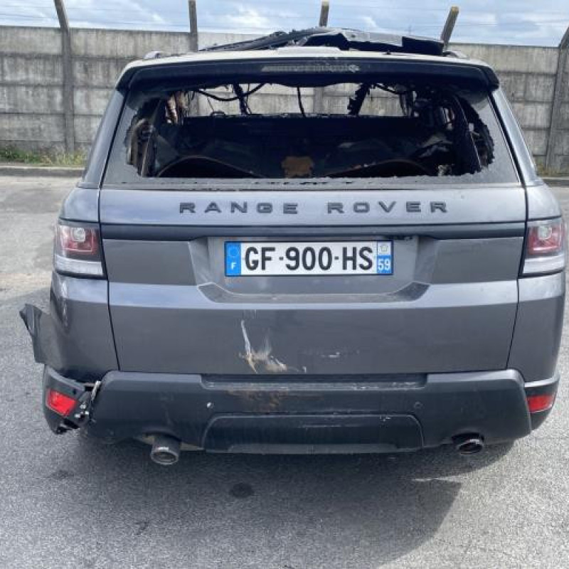 Pare boue arriere droit LAND ROVER RANGE ROVER 2 SPORT Photo n°17