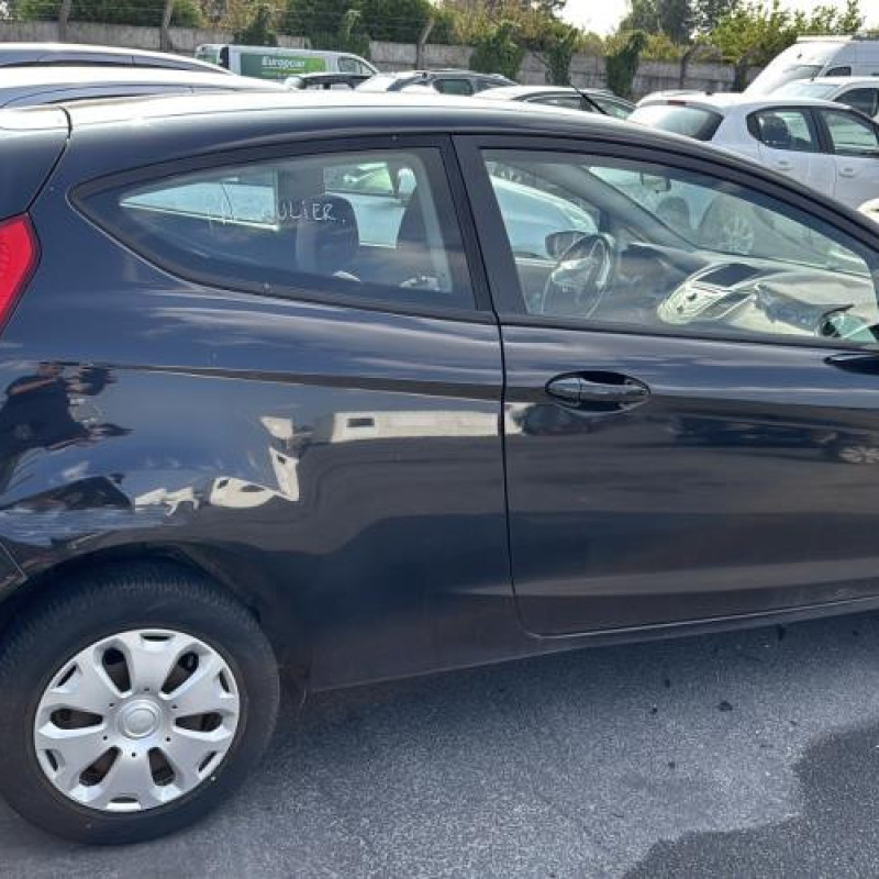 Porte avant droit FORD FIESTA 6 Photo n°13