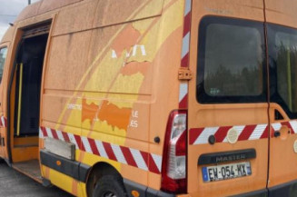 Aile avant gauche RENAULT MASTER 3