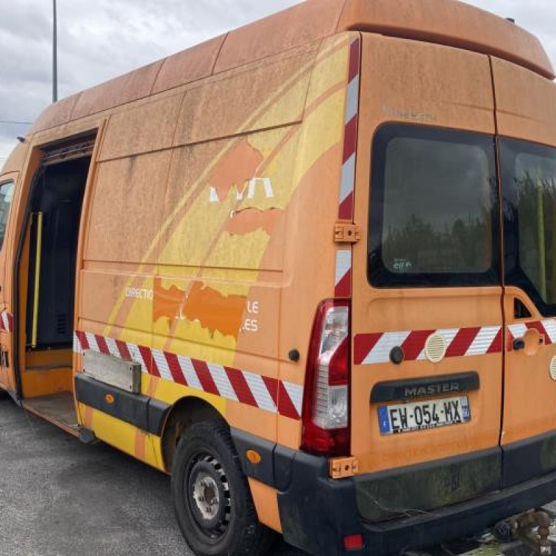 Aile avant gauche RENAULT MASTER 3 Photo n°8