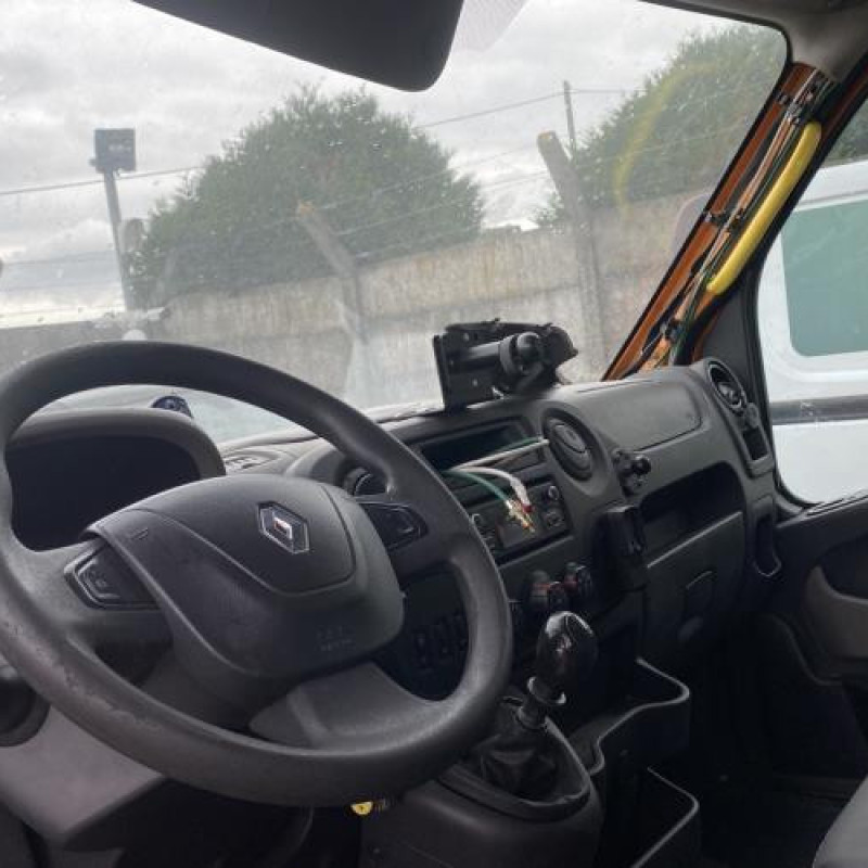 Aile avant gauche RENAULT MASTER 3 Photo n°20