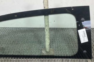Vitre arriere droit RENAULT TWINGO 3 Photo n°1