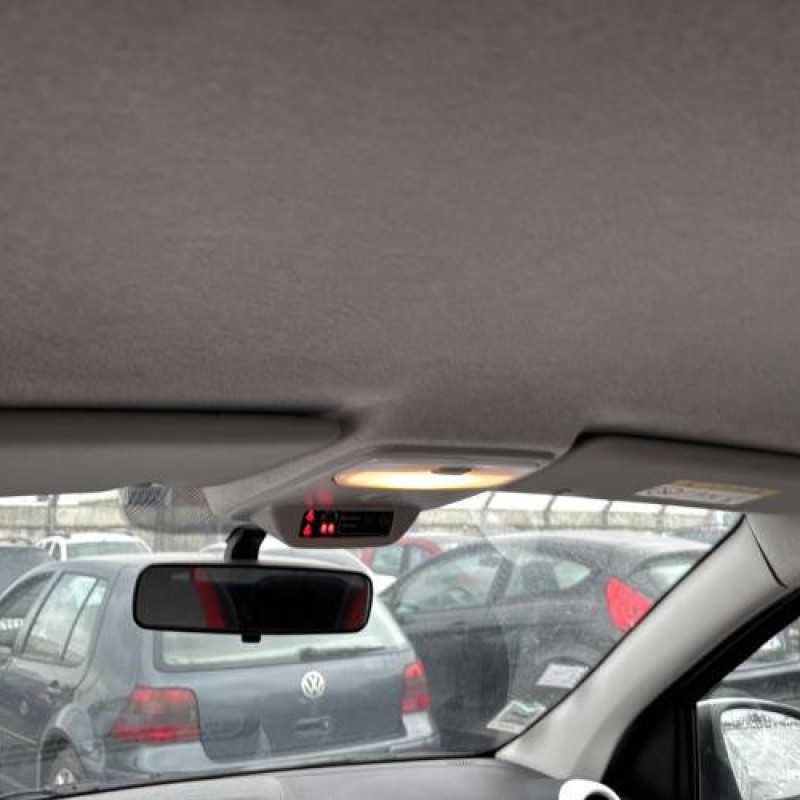 Vitre arriere droit RENAULT TWINGO 3 Photo n°16