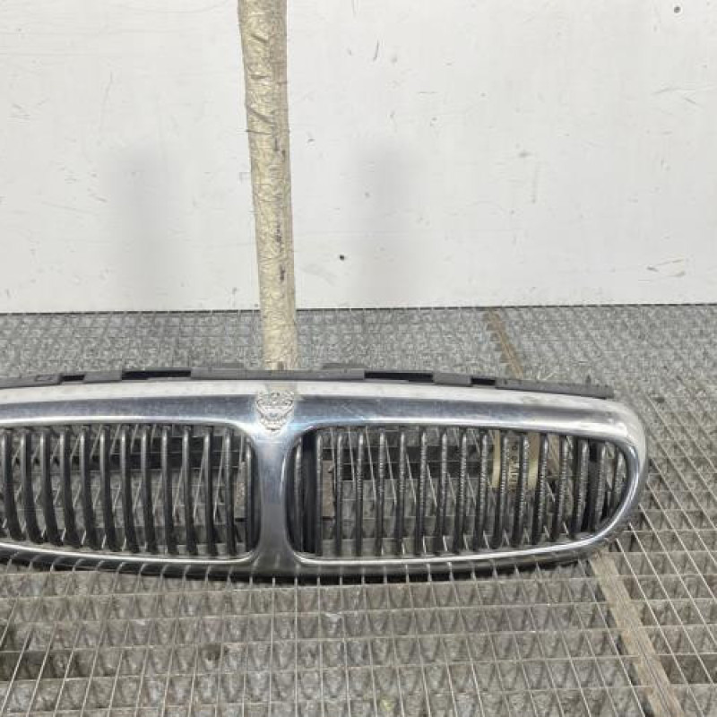 Calandre JAGUAR X-TYPE Photo n°1