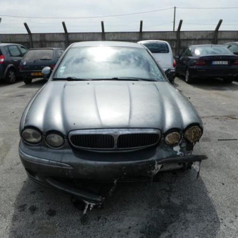Calandre JAGUAR X-TYPE Photo n°5