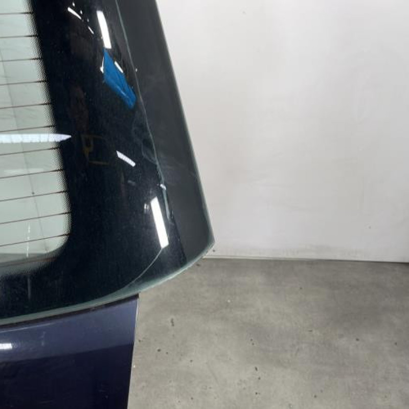 Malle/Hayon arriere OPEL ZAFIRA B Photo n°3