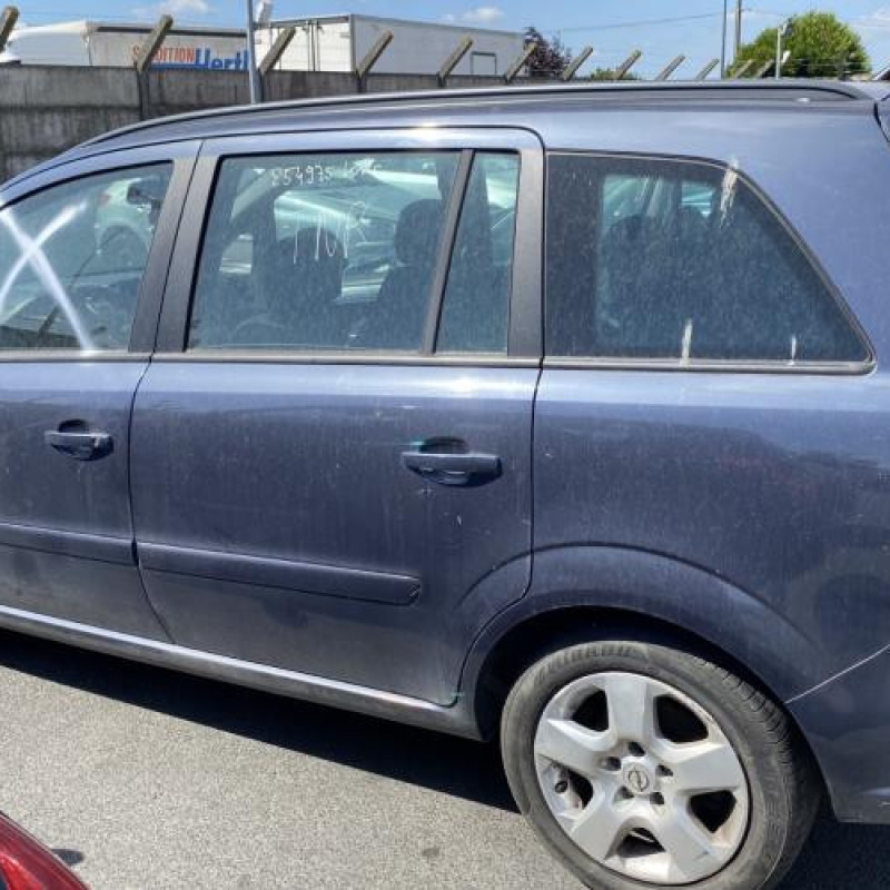 Malle/Hayon arriere OPEL ZAFIRA B Photo n°19