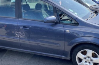 Malle/Hayon arriere OPEL ZAFIRA B