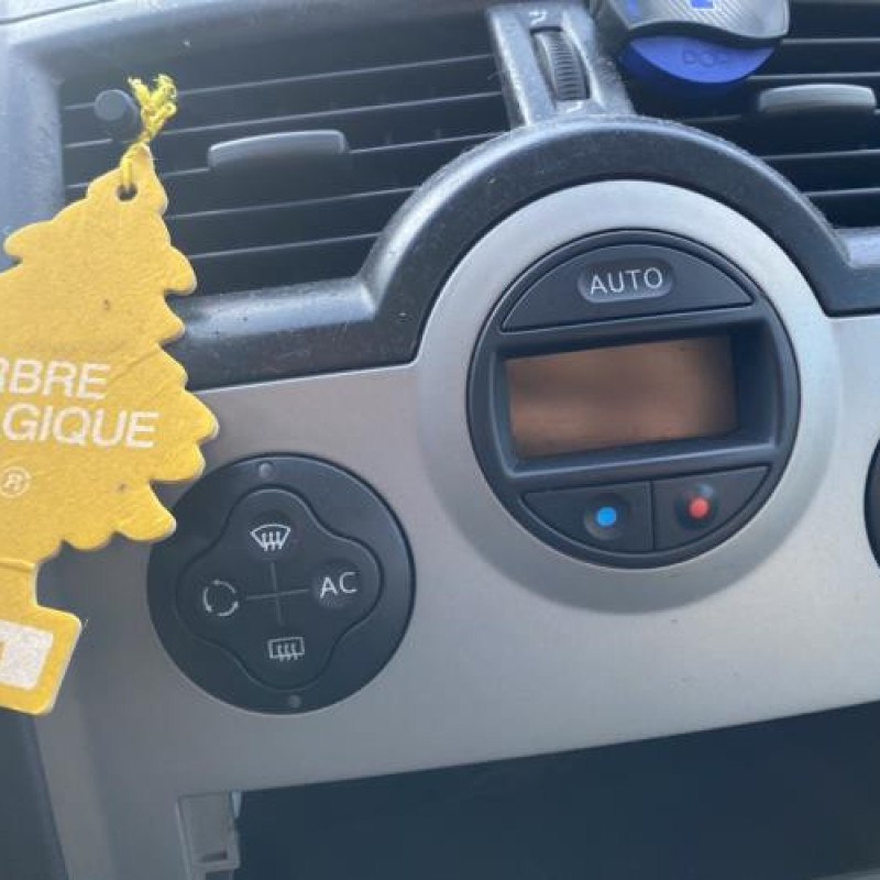 Aile avant gauche RENAULT MEGANE 2 Photo n°19