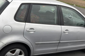 Pare choc avant VOLKSWAGEN POLO 4