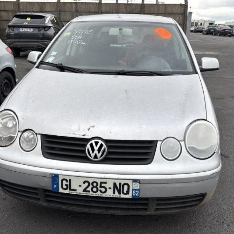 Pare choc avant VOLKSWAGEN POLO 4 Photo n°14