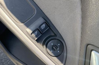 Pare choc arriere FORD FOCUS 3